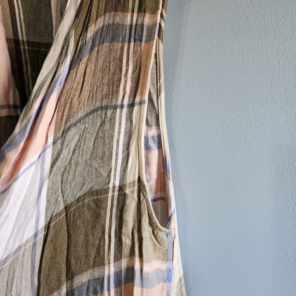 Maurices Plaid Open Front Vest - Picture 5 of 8